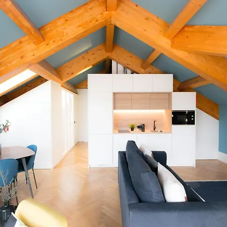 Apartment Hm - Infante Riverside R